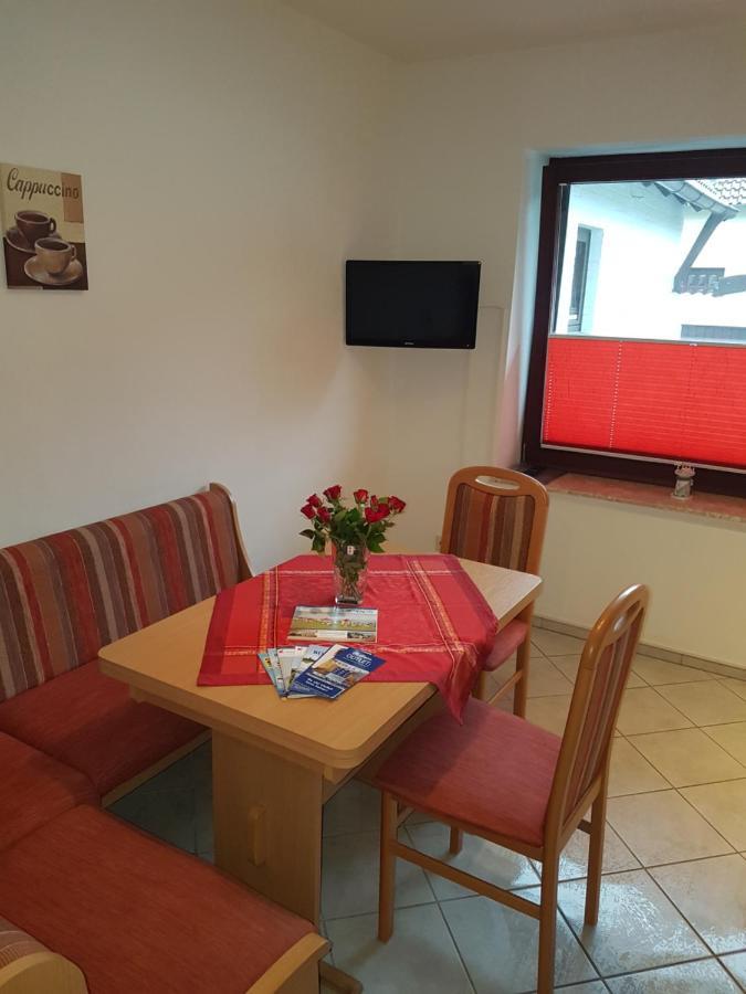 Kleine Nixe Hummer Cuxhaven Exterior photo
